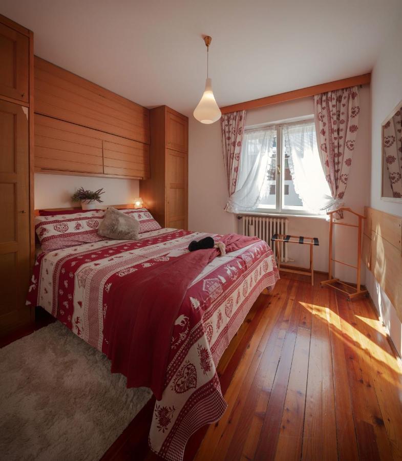 Cortina-House Apartment Cortina d'Ampezzo Exterior photo